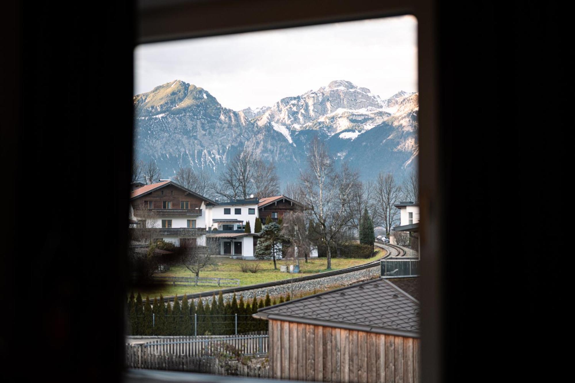 Lebe'Schlitters - Das Ferienapartmenthaus Im Zillertal エクステリア 写真